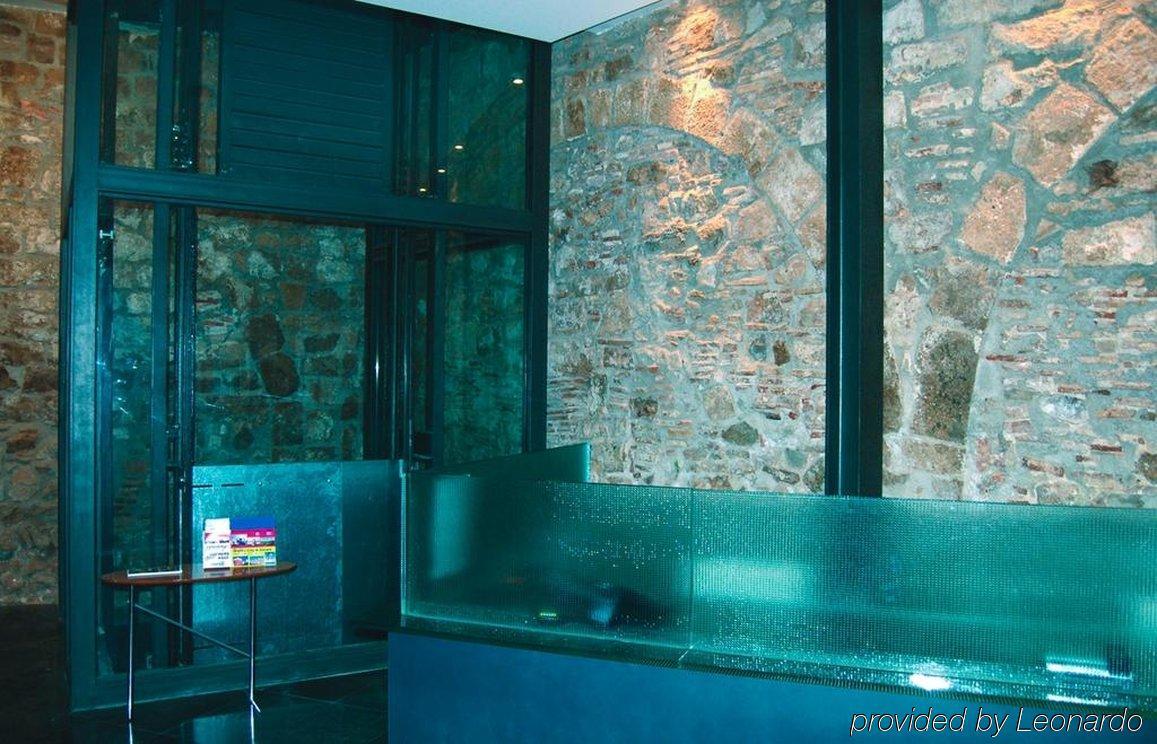 ברצלונה Aparthotel Allada 3* מראה פנימי תמונה