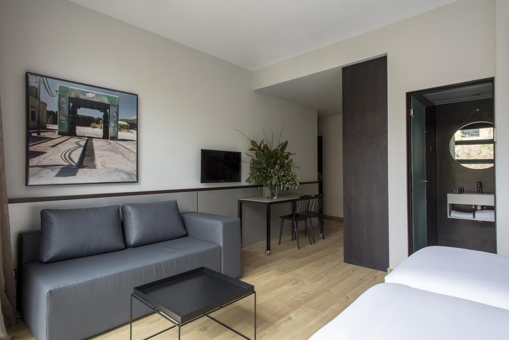 ברצלונה Aparthotel Allada 3* מראה חיצוני תמונה