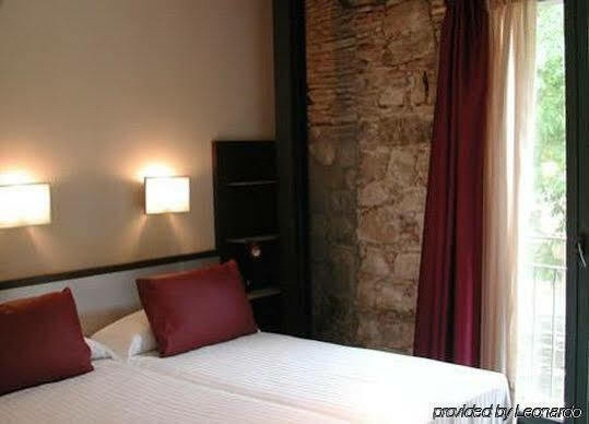 ברצלונה Aparthotel Allada 3* מראה חיצוני תמונה